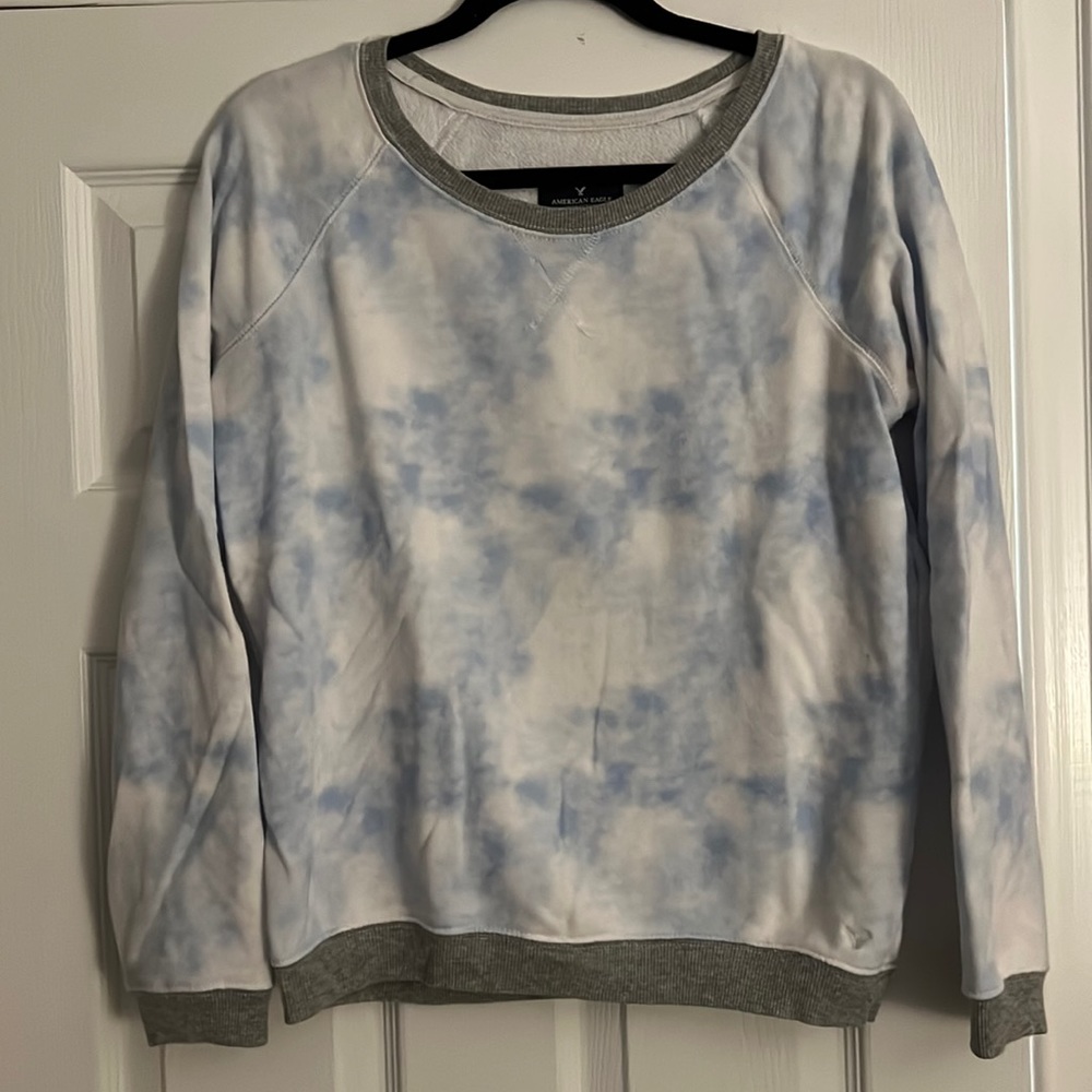 American eagle tie dye top. In good condition. Medium